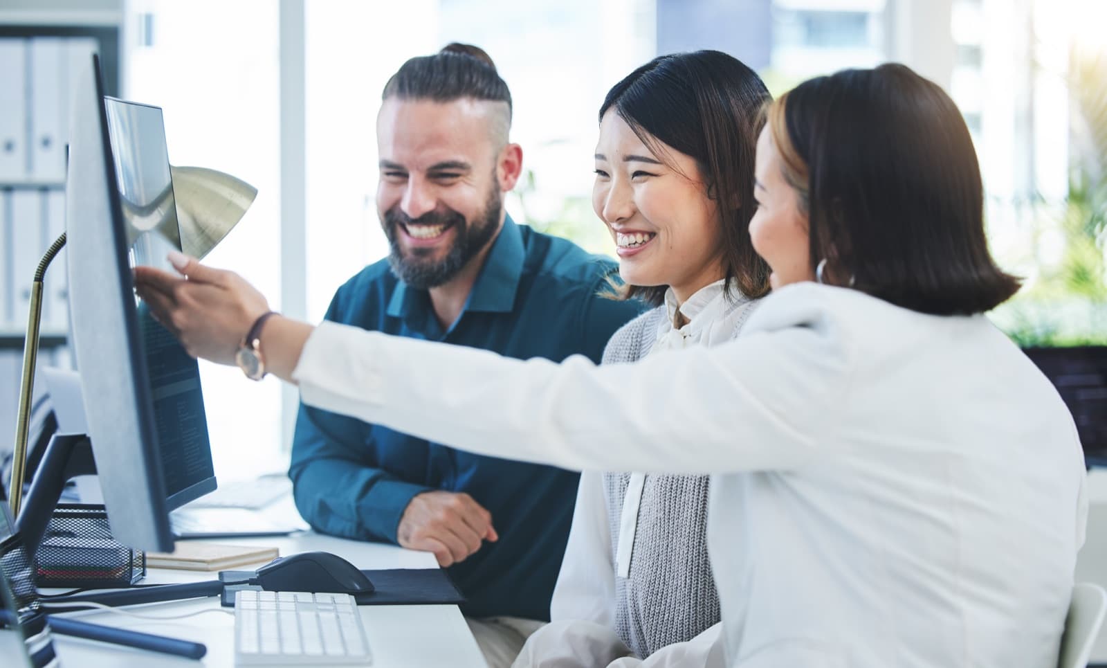 Finance team reviewing the AP close on a shared screen